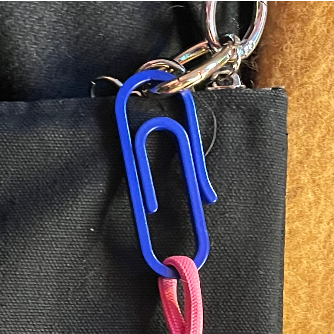 BLUE - CLIP